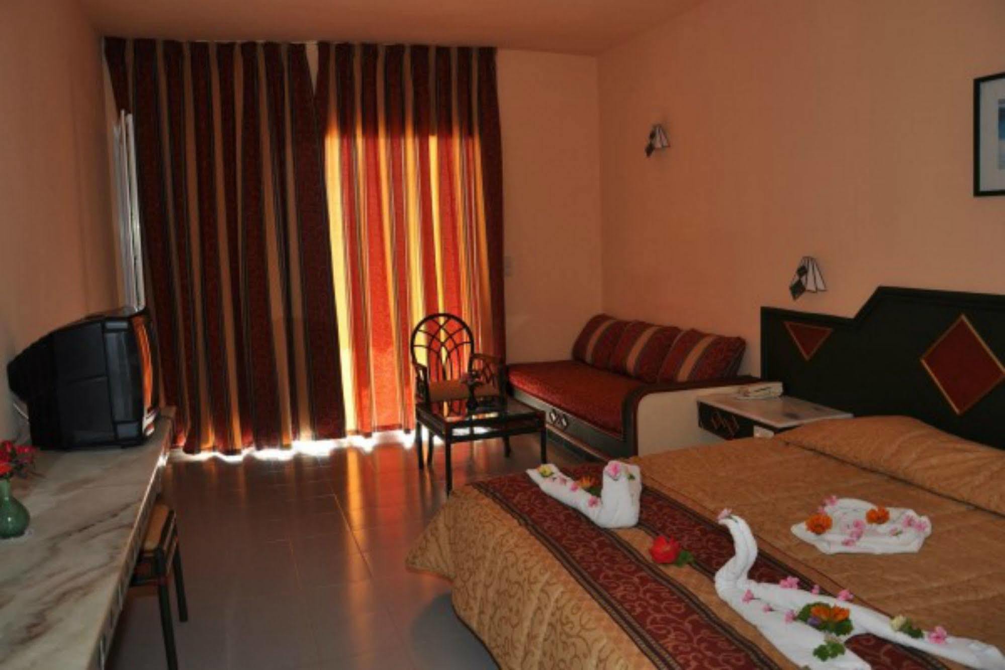 Byblos Hotel Hammamet Esterno foto